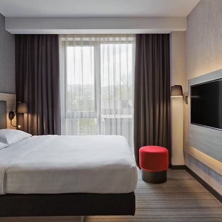 Hotel Moxy Tiflis Exterior foto