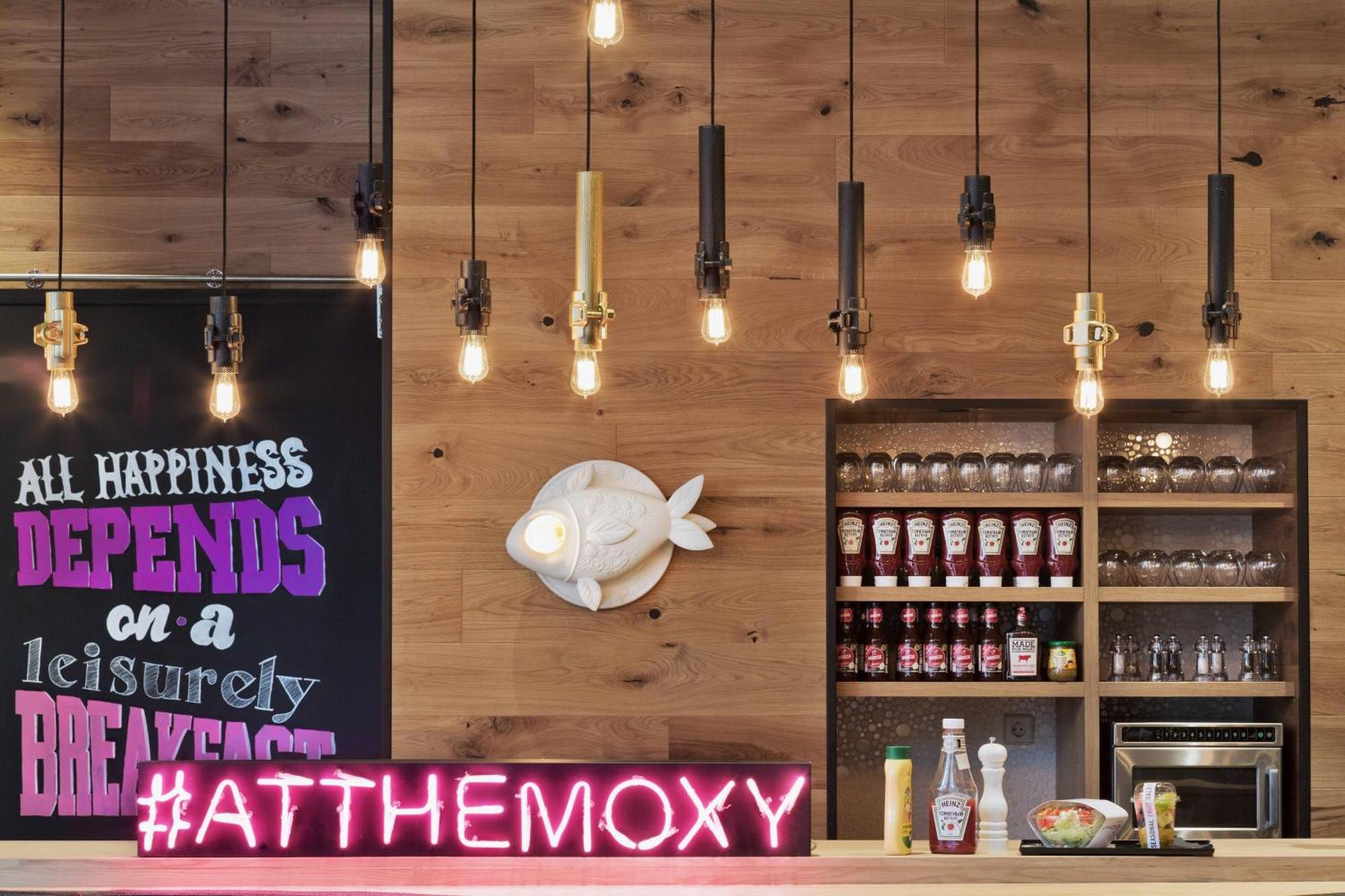 Hotel Moxy Tiflis Exterior foto