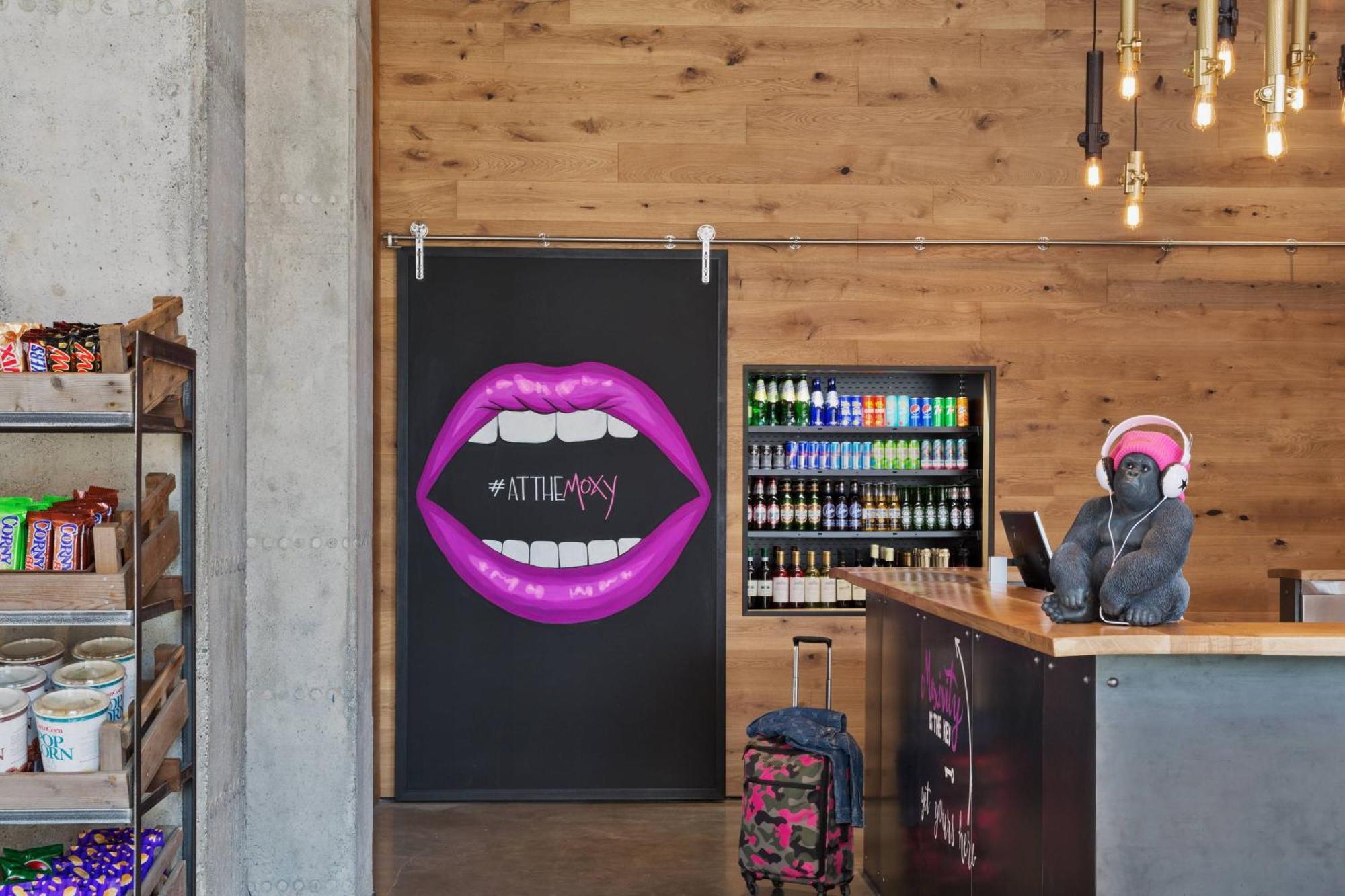 Hotel Moxy Tiflis Exterior foto