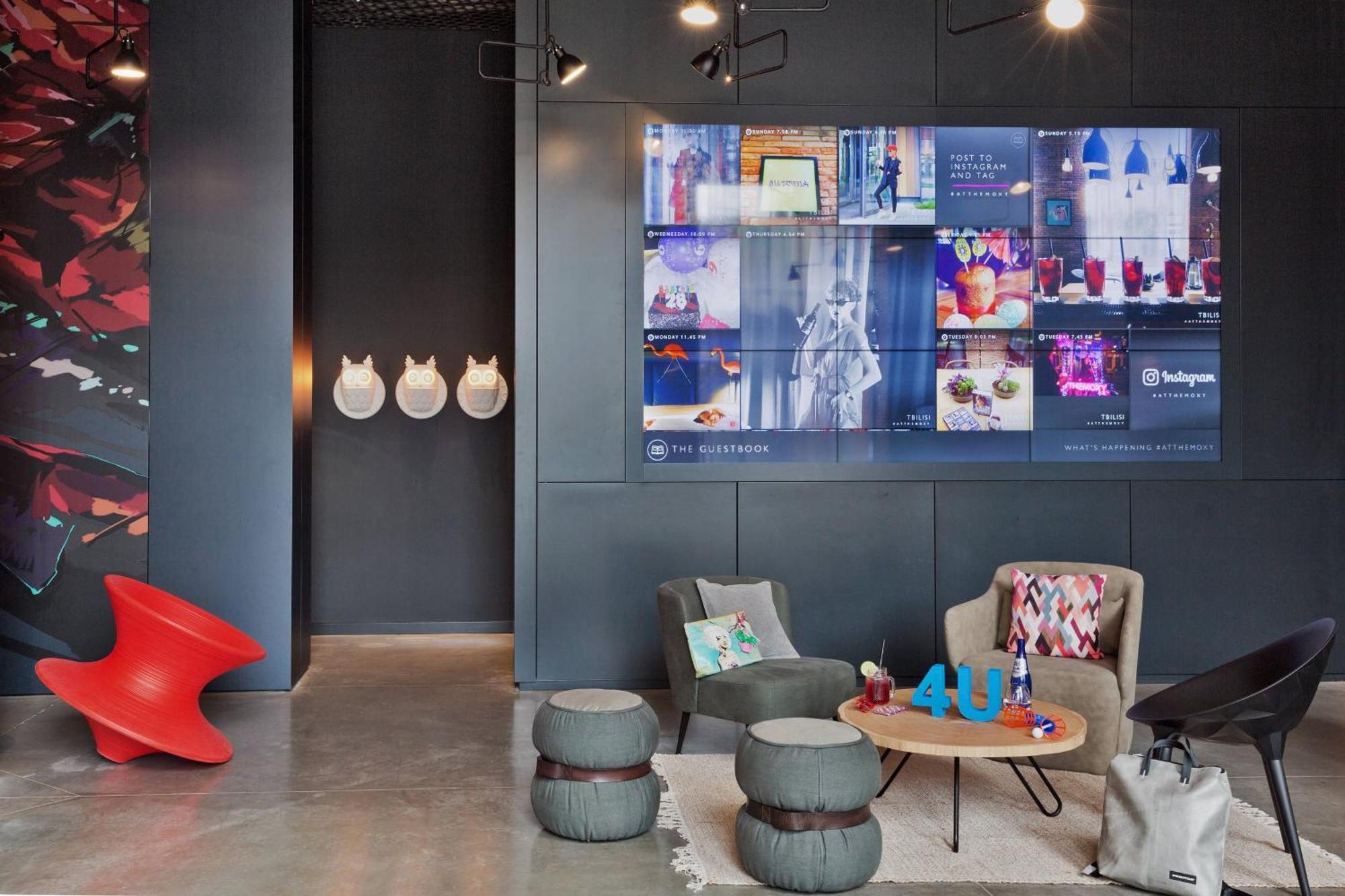 Hotel Moxy Tiflis Exterior foto